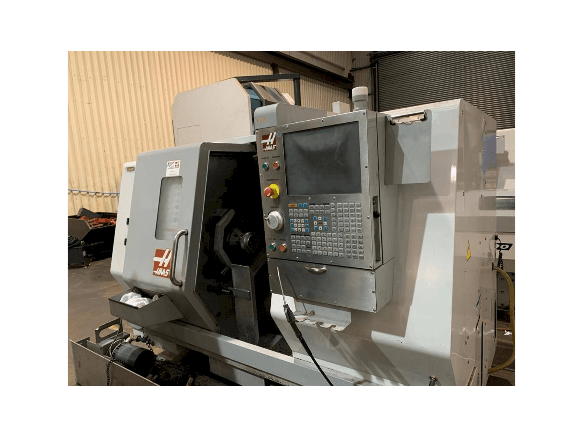 Mašīnas HAAS SL-20 pretskats