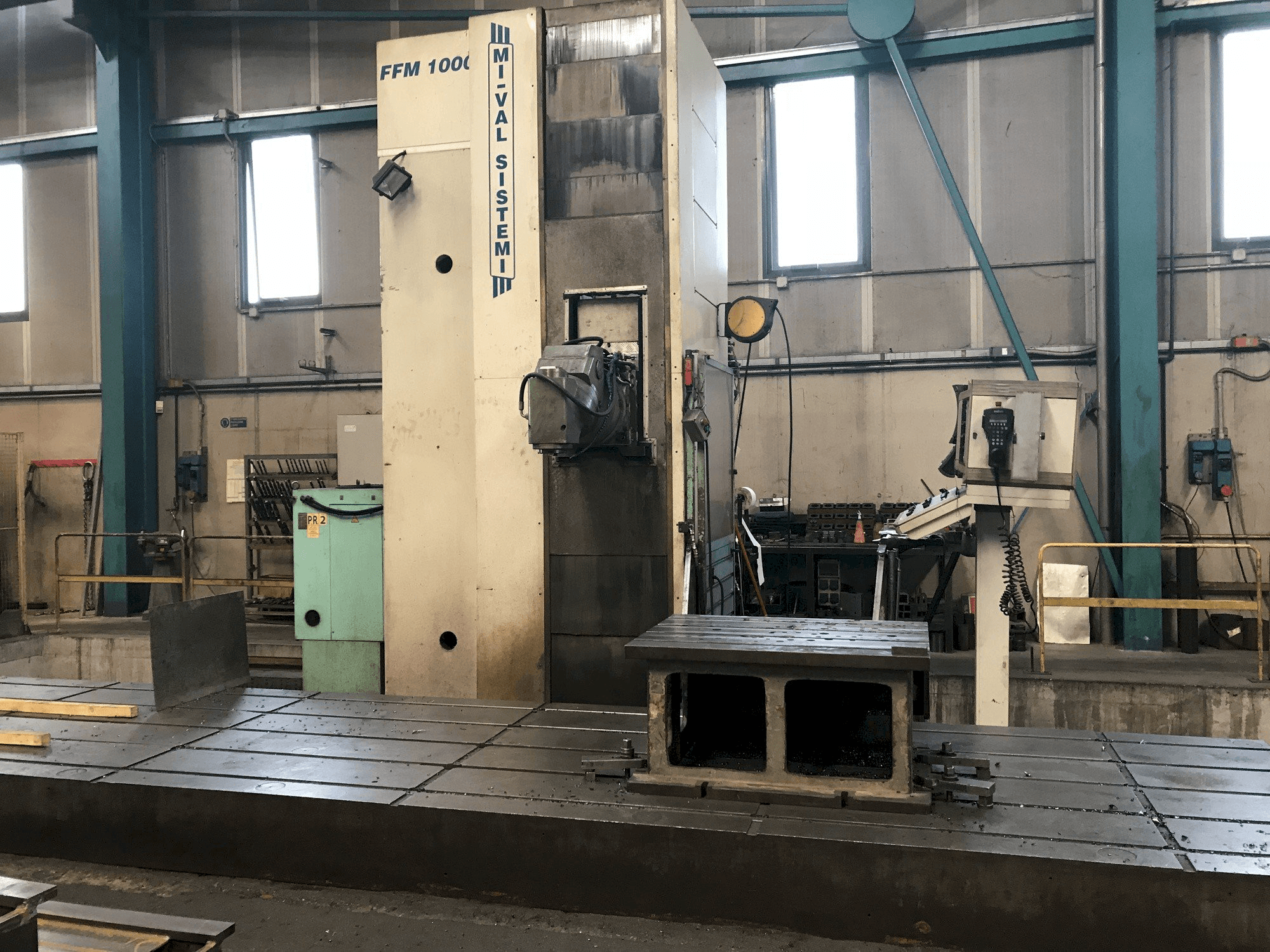 Mašīnas MIVAL FFM 1000 pretskats