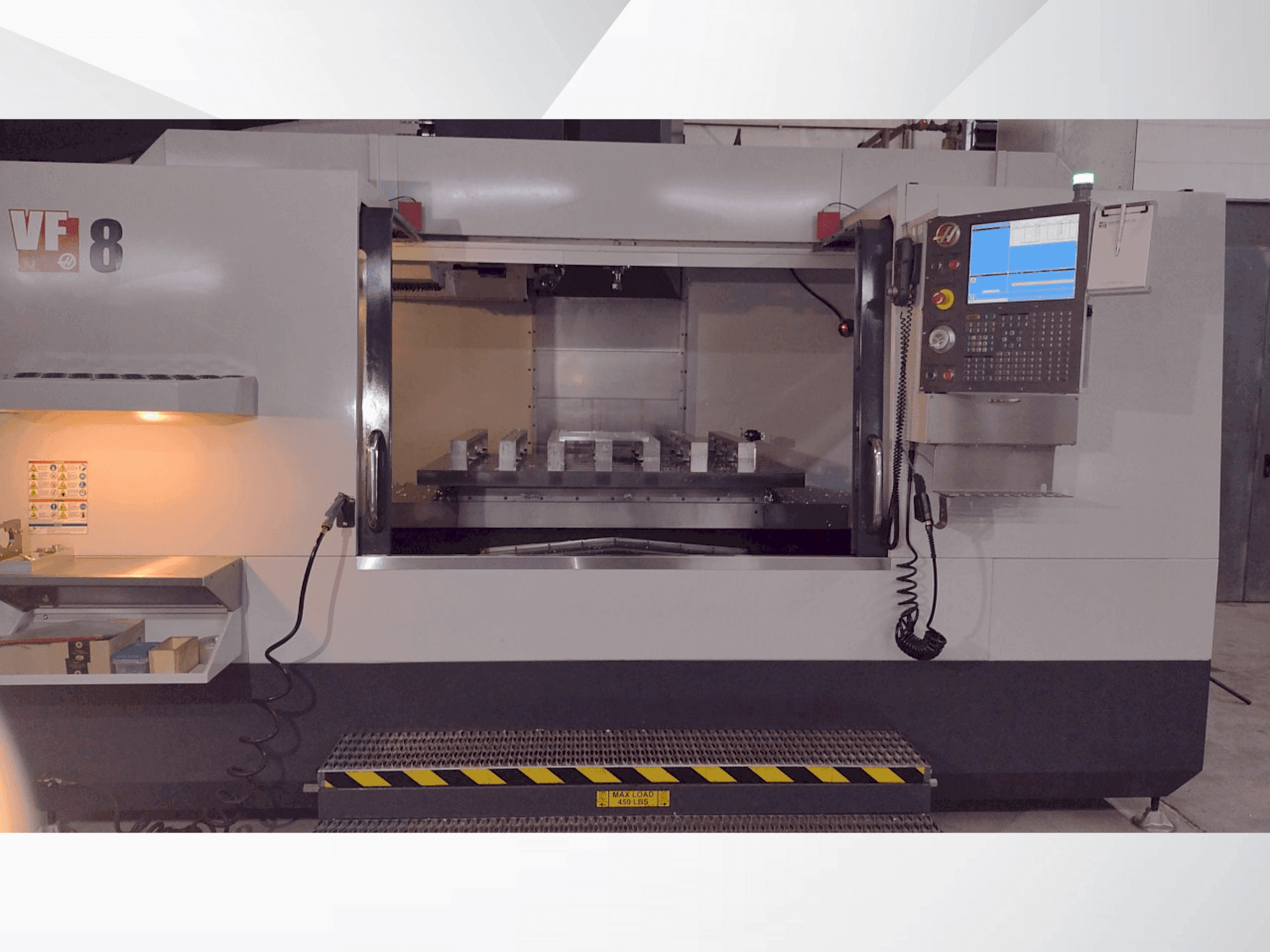 Mašīnas HAAS VF-8/40 pretskats