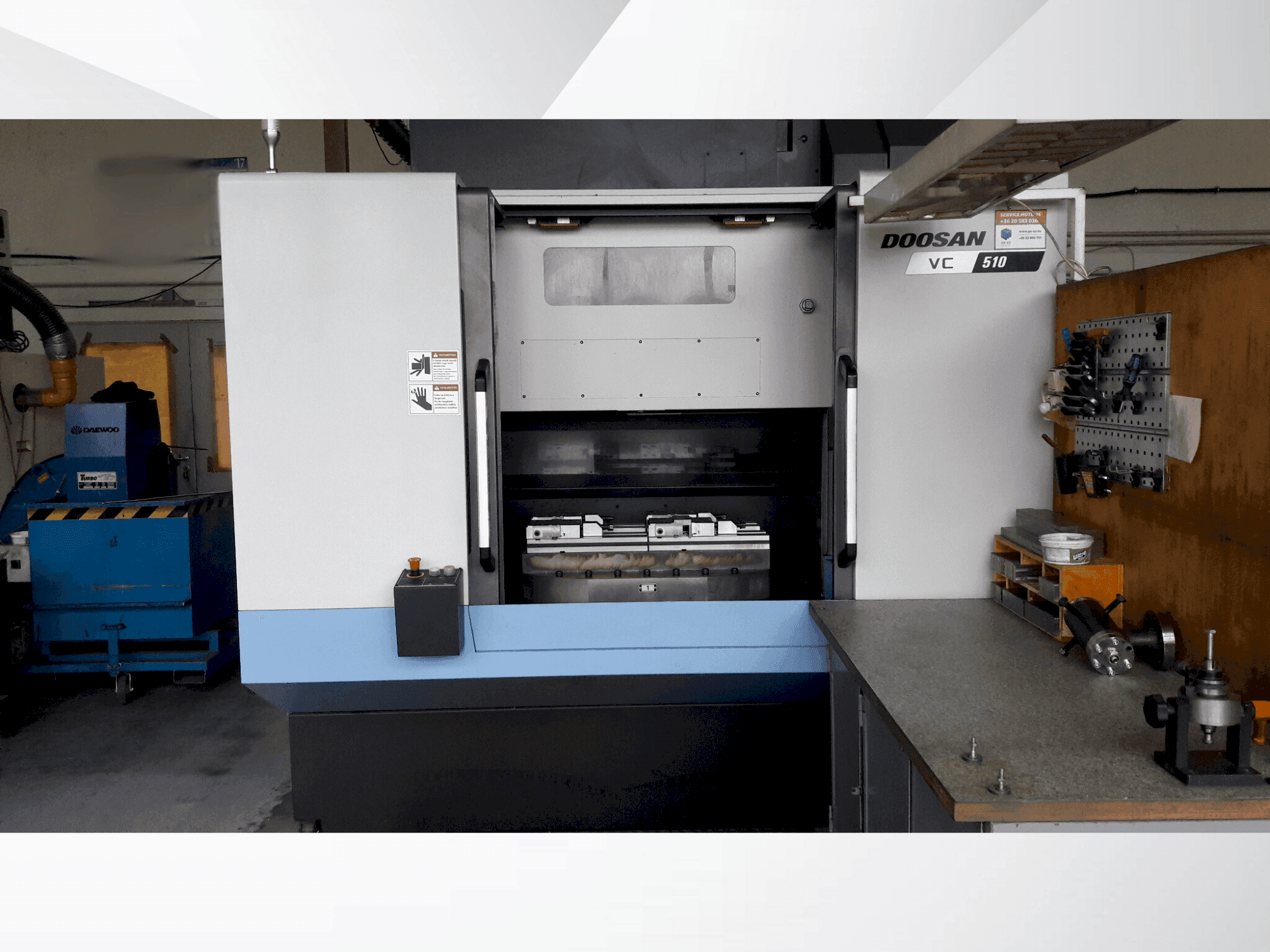 Mašīnas DOOSAN VC 510 pretskats