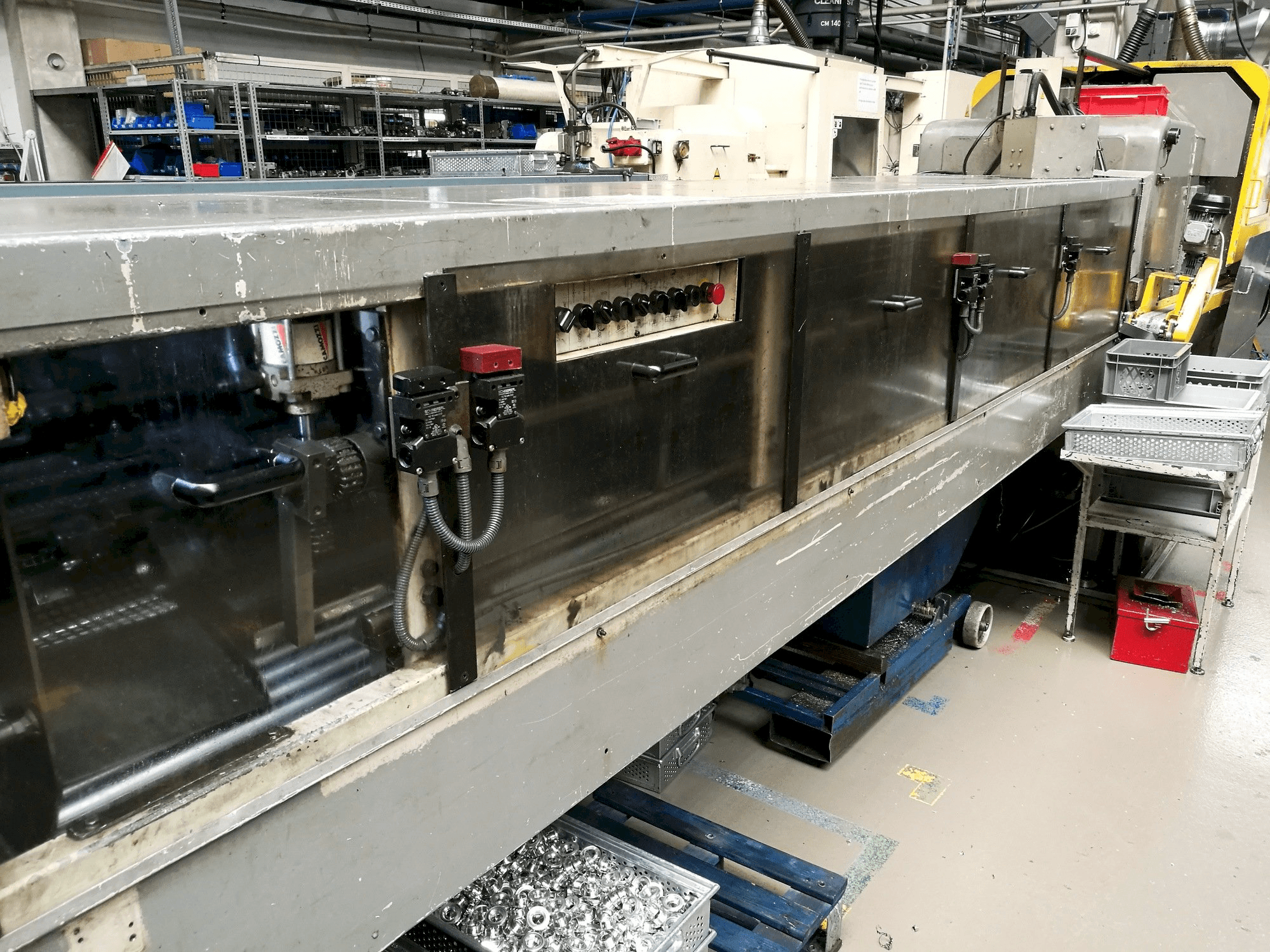 Mašīnas Wickman 1 3/4"-6 pretskats