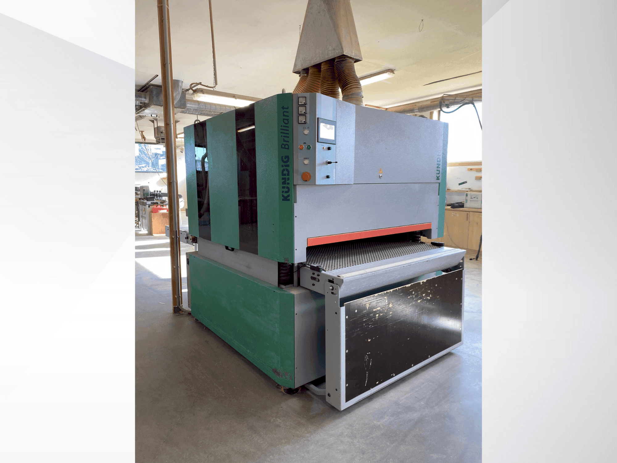 Mašīnas Kundig Brilliant-3 1300mm-RRPd pretskats