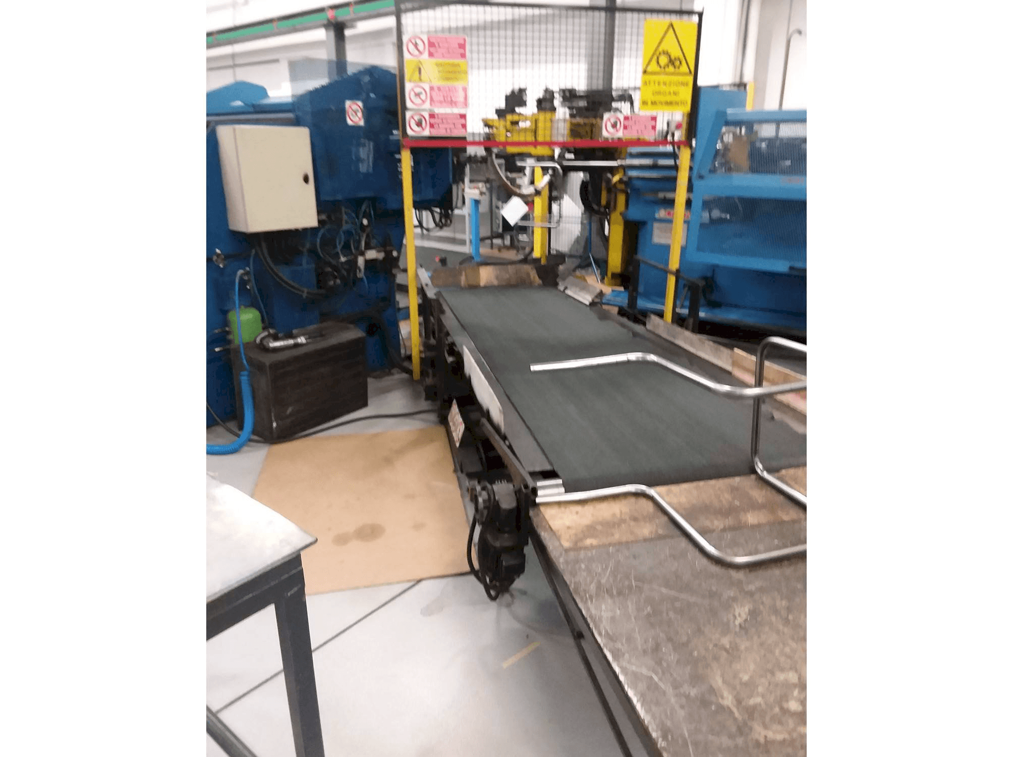 Mašīnas Crippa 532 pretskats