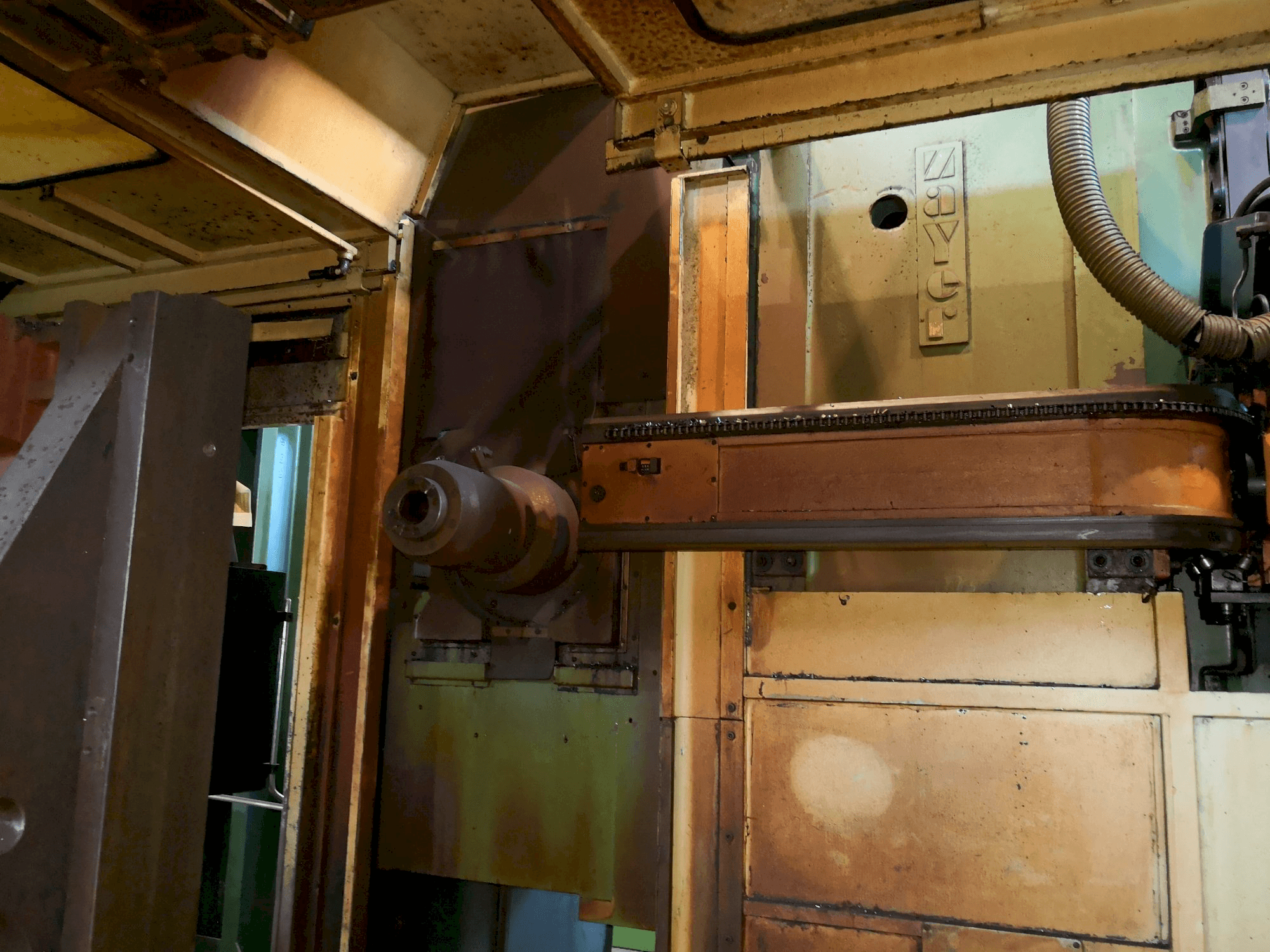 Mašīnas Zayer KFG informācija