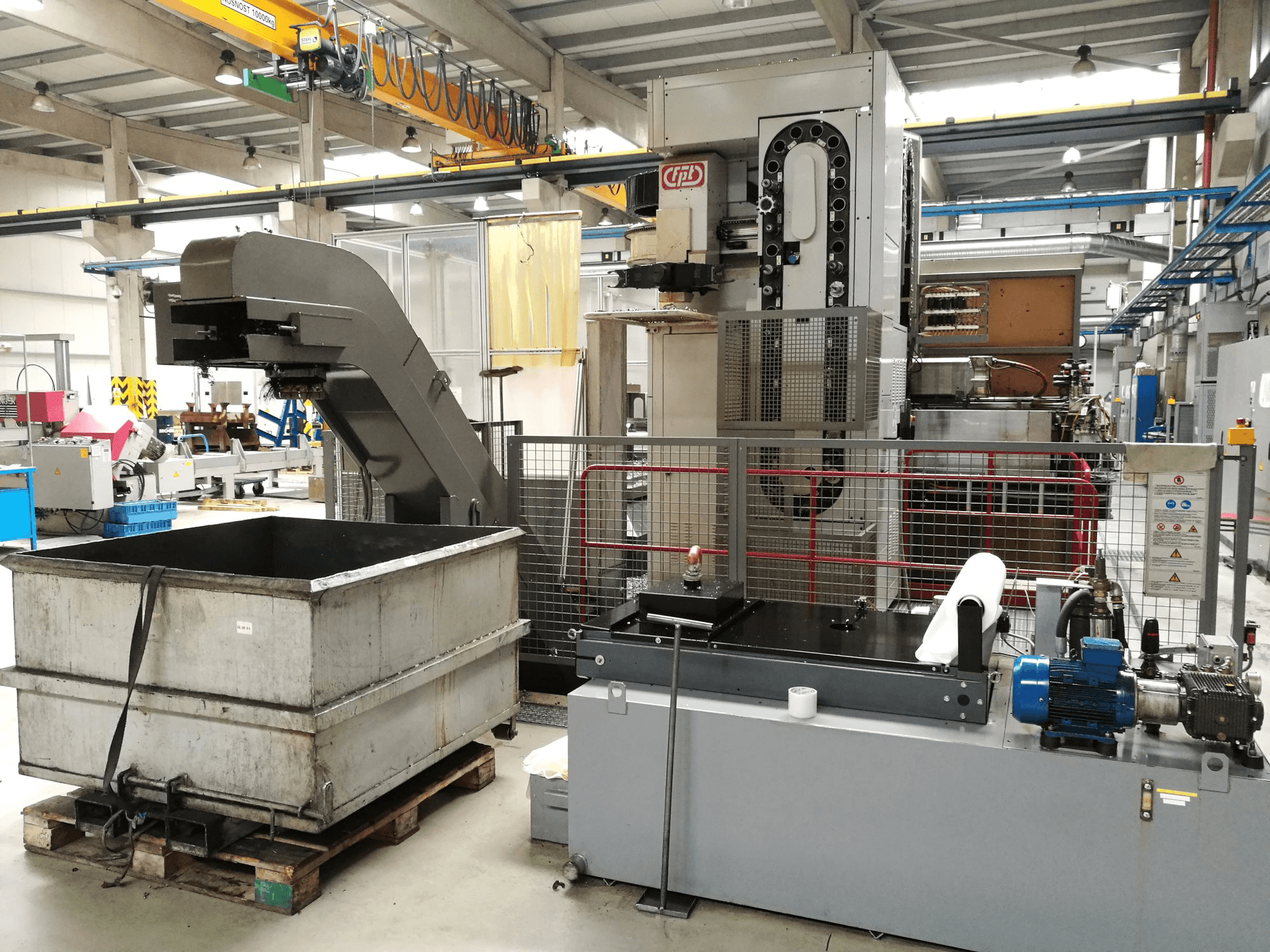 Mašīnas FPT AREA M pretskats