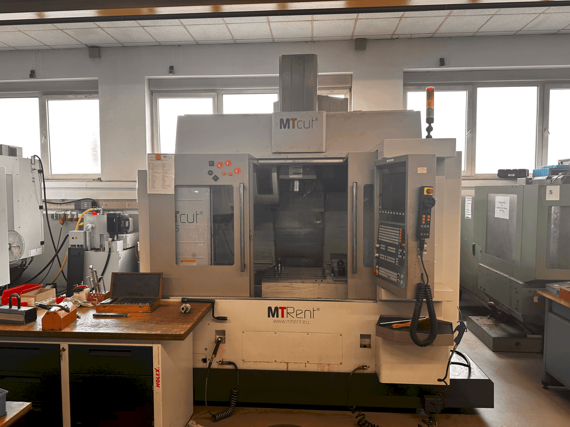 Mašīnas MTcut EVO V85 pretskats