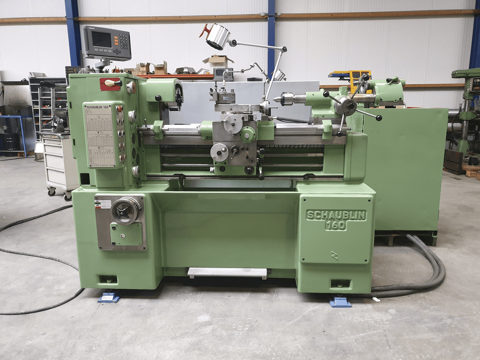 Mašīnas SCHAUBLIN 160 pretskats