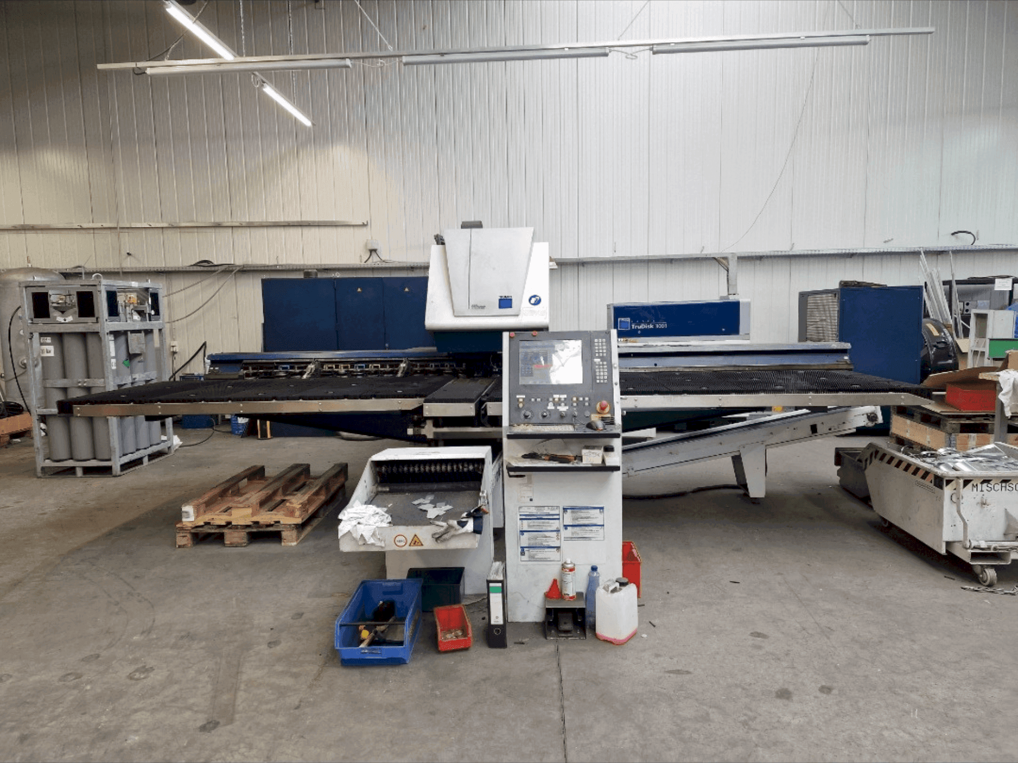 Mašīnas TRUMPF TruMatic 3000 Fiber pretskats