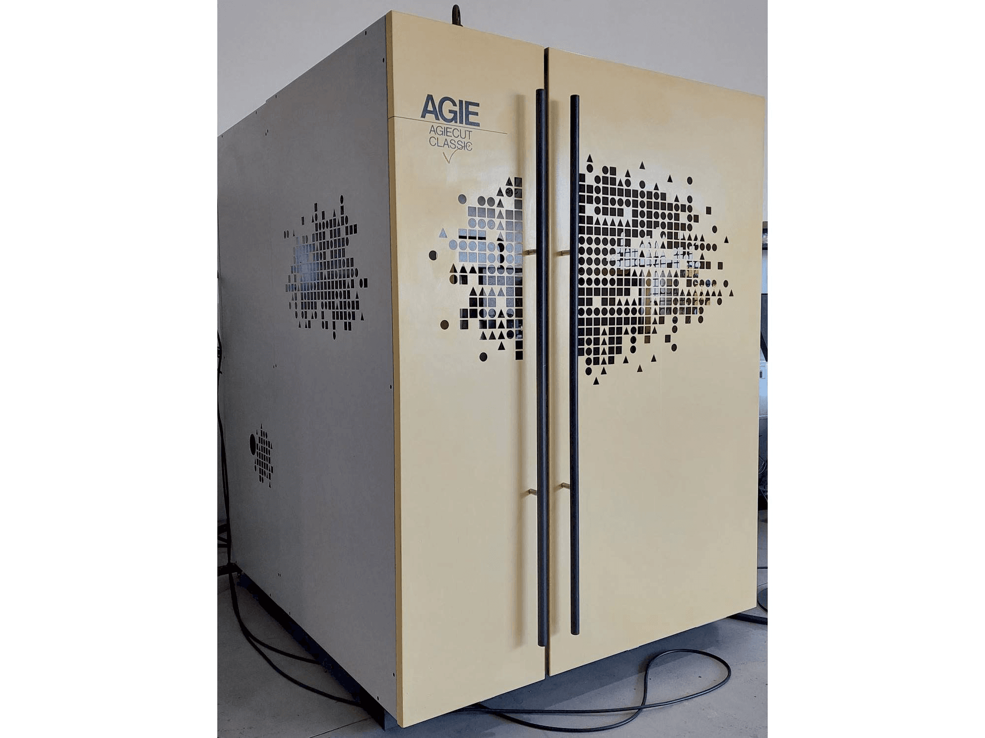 Mašīnas AGIE CUT CLASSIC V2 pretskats