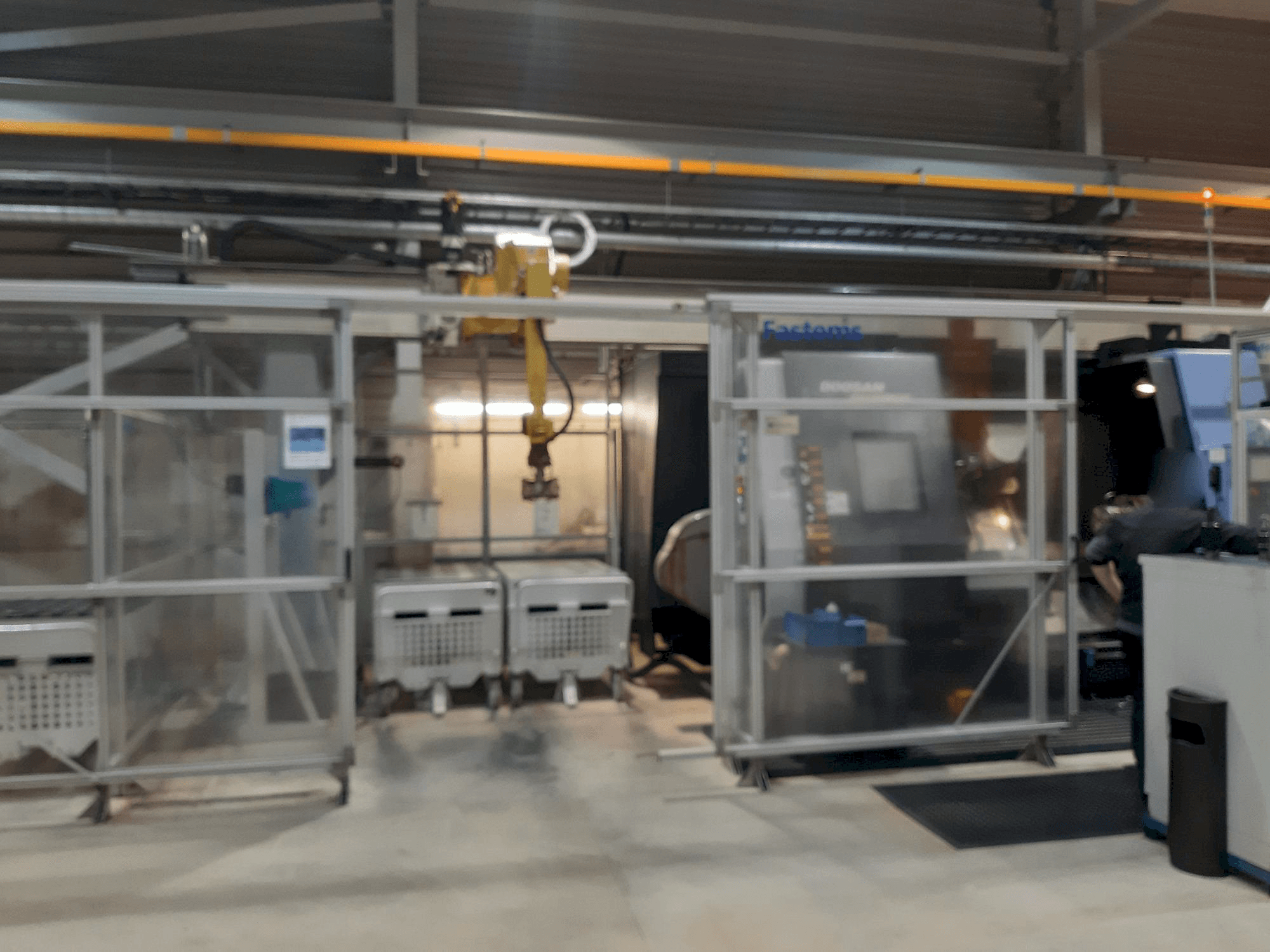 Mašīnas Fastems RPC-70 with Fanuc M-710iC pretskats