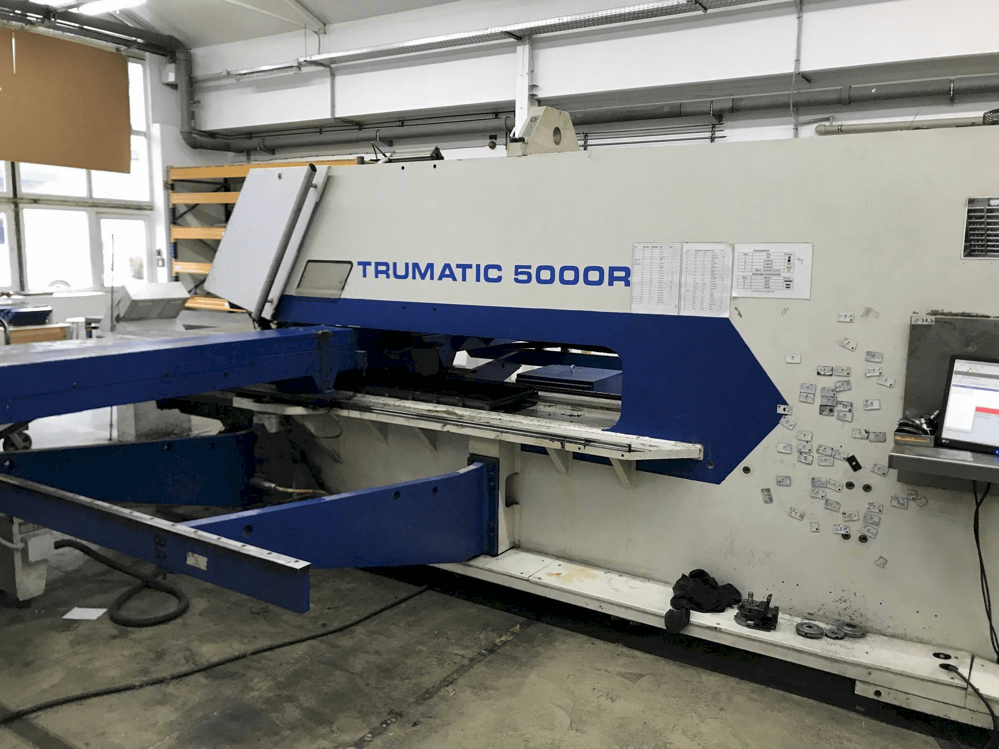 Mašīnas TRUMPF Trumatic 5000 R pretskats