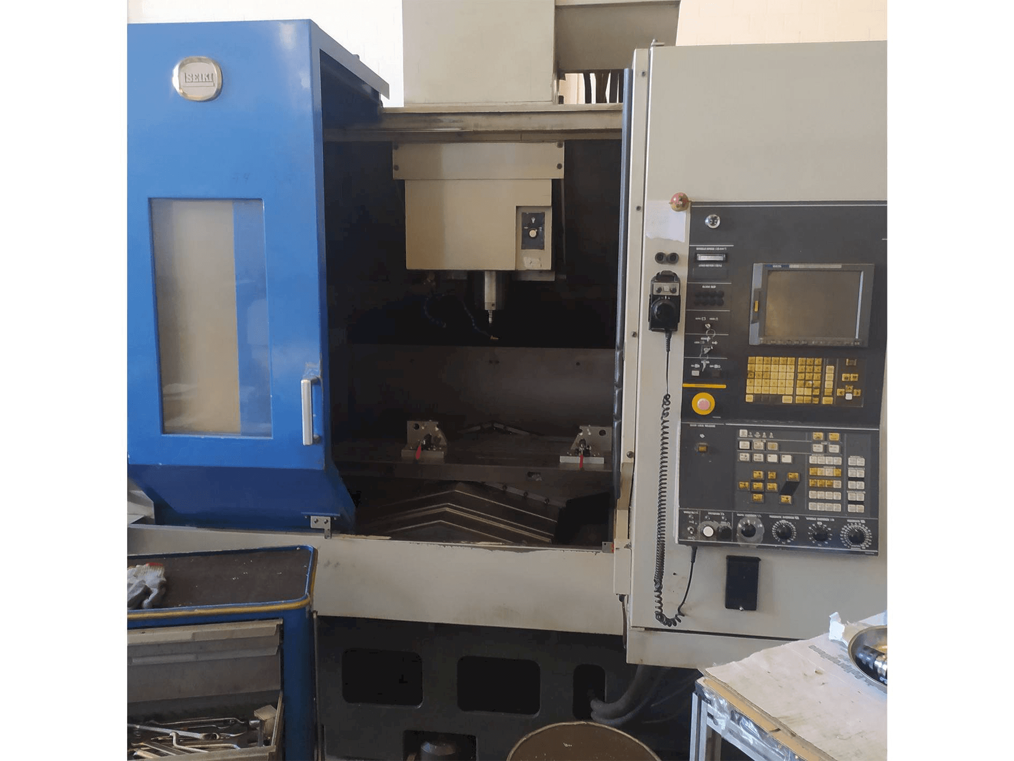 Mašīnas HITACHI SEIKI VS50 pretskats